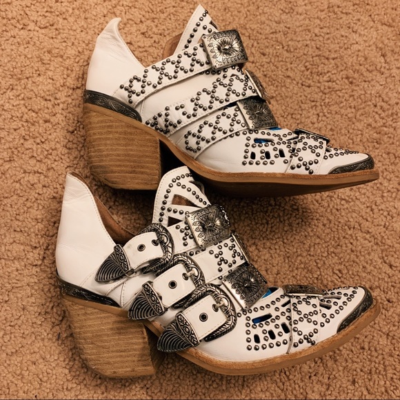 ❌SOLD❌Jeffrey Campbell Wycliff western booties - Picture 2 of 5